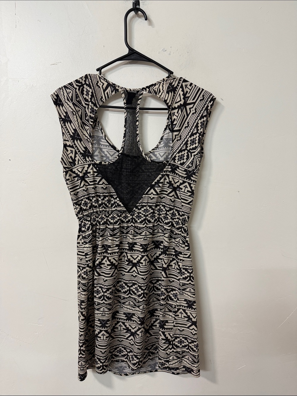 Women's Black and Cream Aztec Print Dress Y2K - Picture 3 of 3